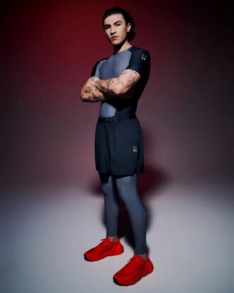 Halo Bonded Auxetic Short Sleeve