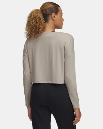 Motion V-Neck Long Sleeve